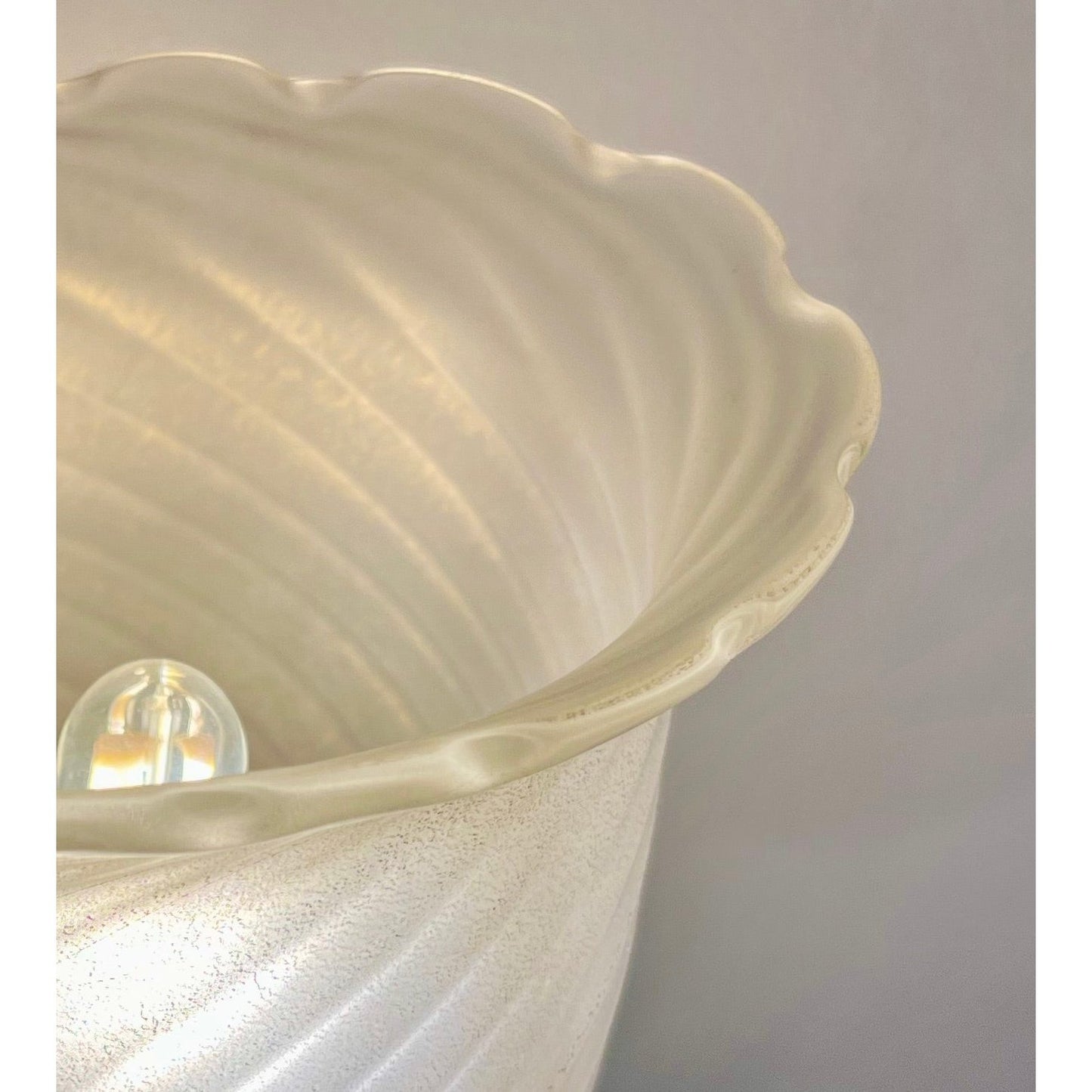 1960 Seguso Italian Art Deco Design Crystal Gold Murano Glass Brass Bowl Sconces