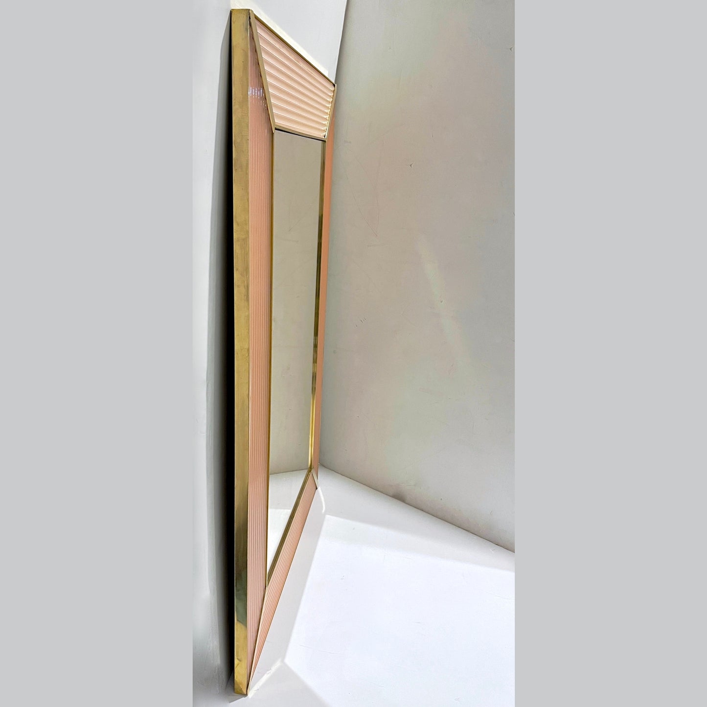 Bespoke Italian Art Deco Design Iridescent Pink Fluted Murano Glass Brass Mirror