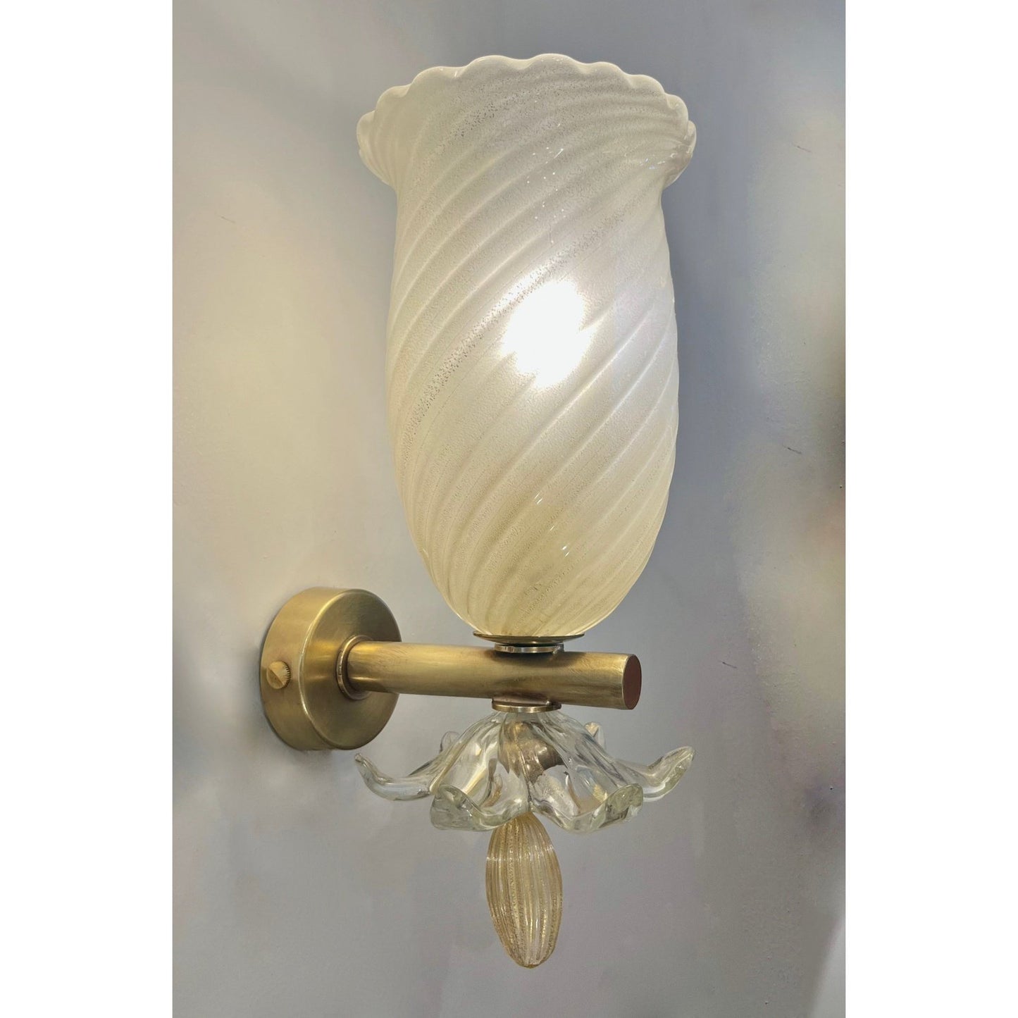 1960 Seguso Italian Art Deco Design Crystal Gold Murano Glass Brass Bowl Sconces