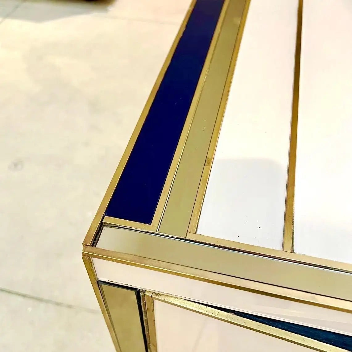 Italian Bespoke Modern Ivory Cabinets with Grey Gold White New York City Outline