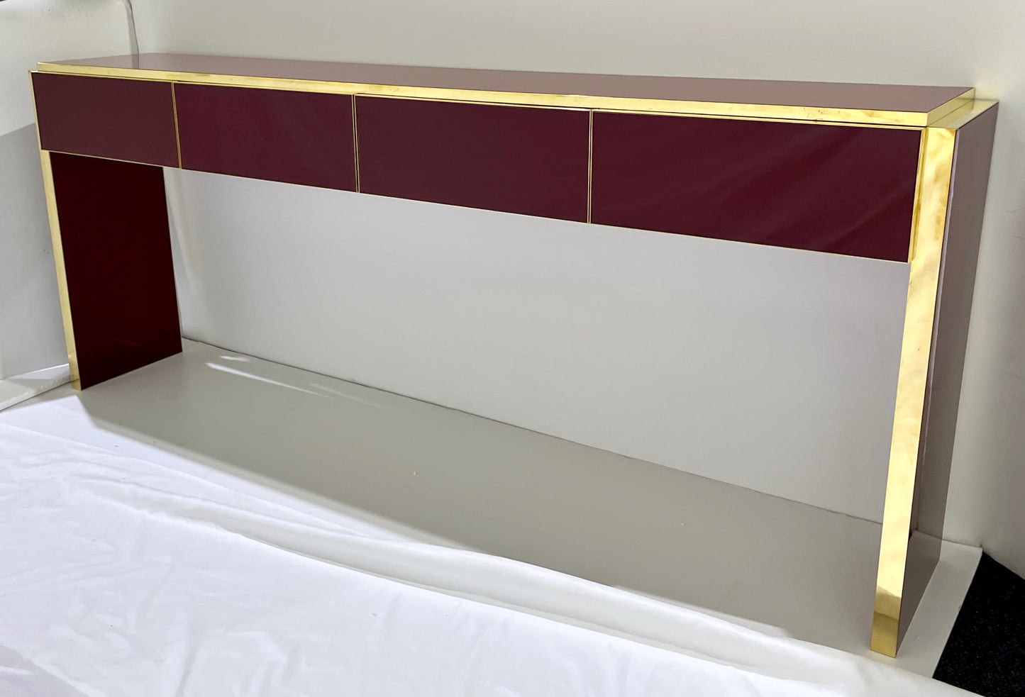 Bespoke Italian 4 Drawers Burgundy Wine & Brass Console Long Table/Sideboard
