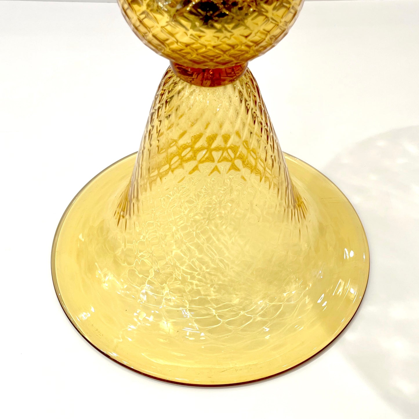 Modern Italian Gold Honeycomb Murano Glass Round Conical Hourglass Double Vase