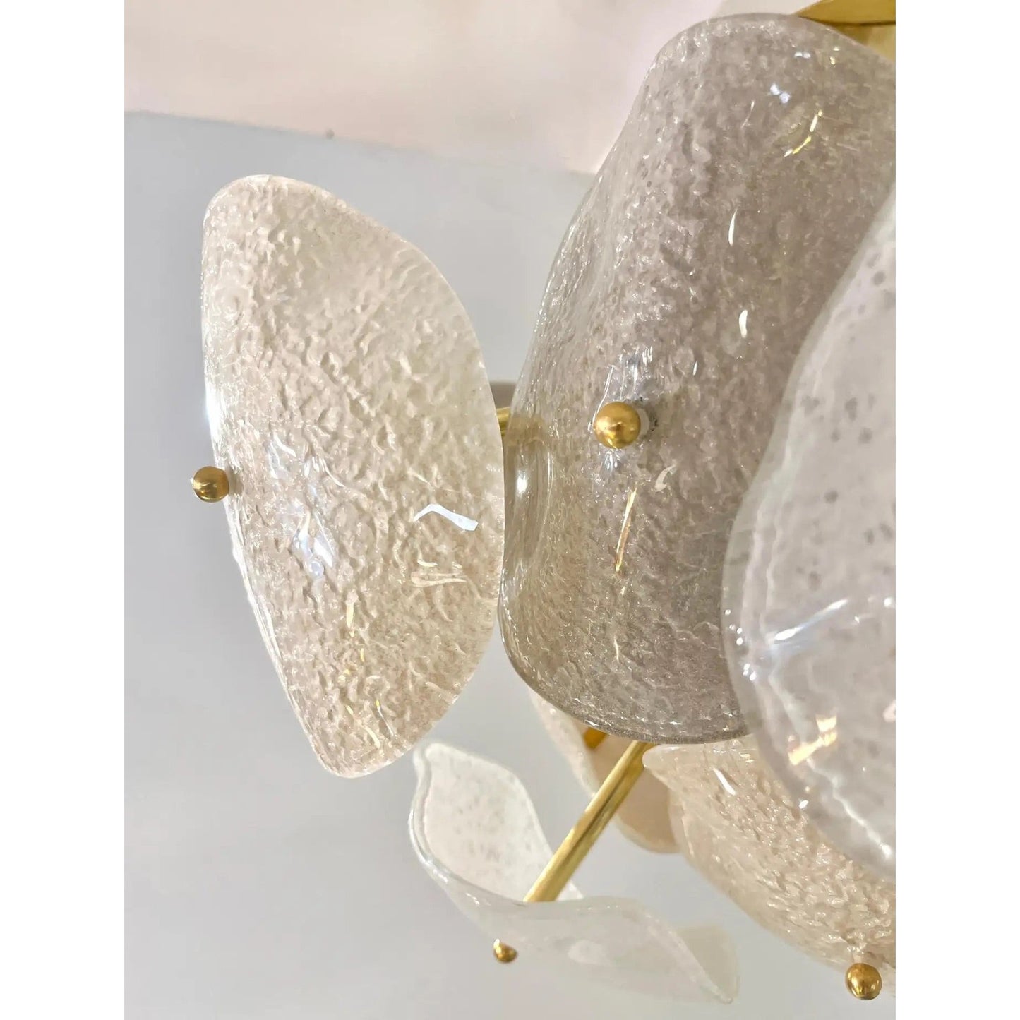 Modernist Italian Gray White Light Beige Murano Glass Leaf Sputnik Flush Mount