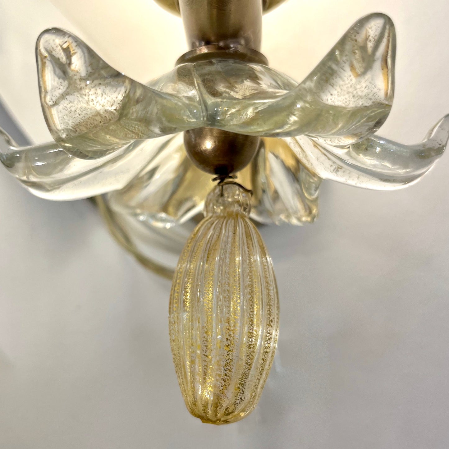 1960 Seguso Italian Art Deco Design Crystal Gold Murano Glass Brass Bowl Sconces