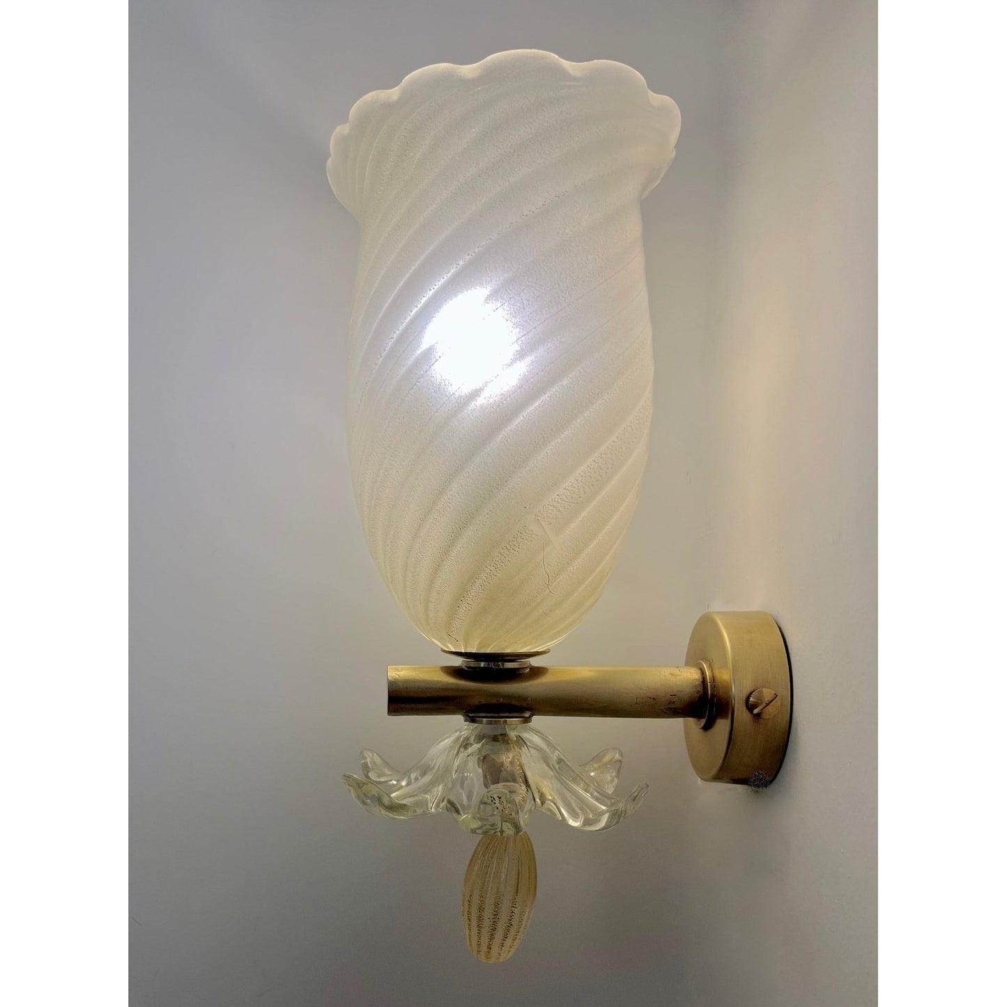 1960 Seguso Italian Art Deco Design Crystal Gold Murano Glass Brass Bowl Sconces