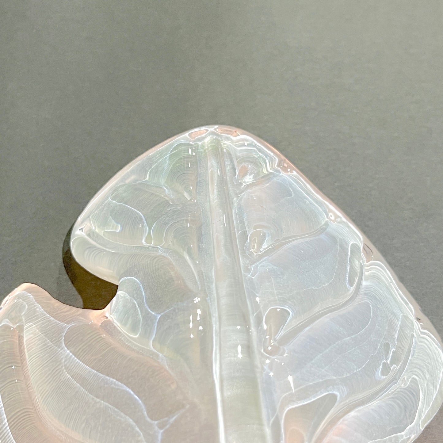 Contemporary Italian Art Deco Pair of White Murano Glass Nickel Leaf Sconces