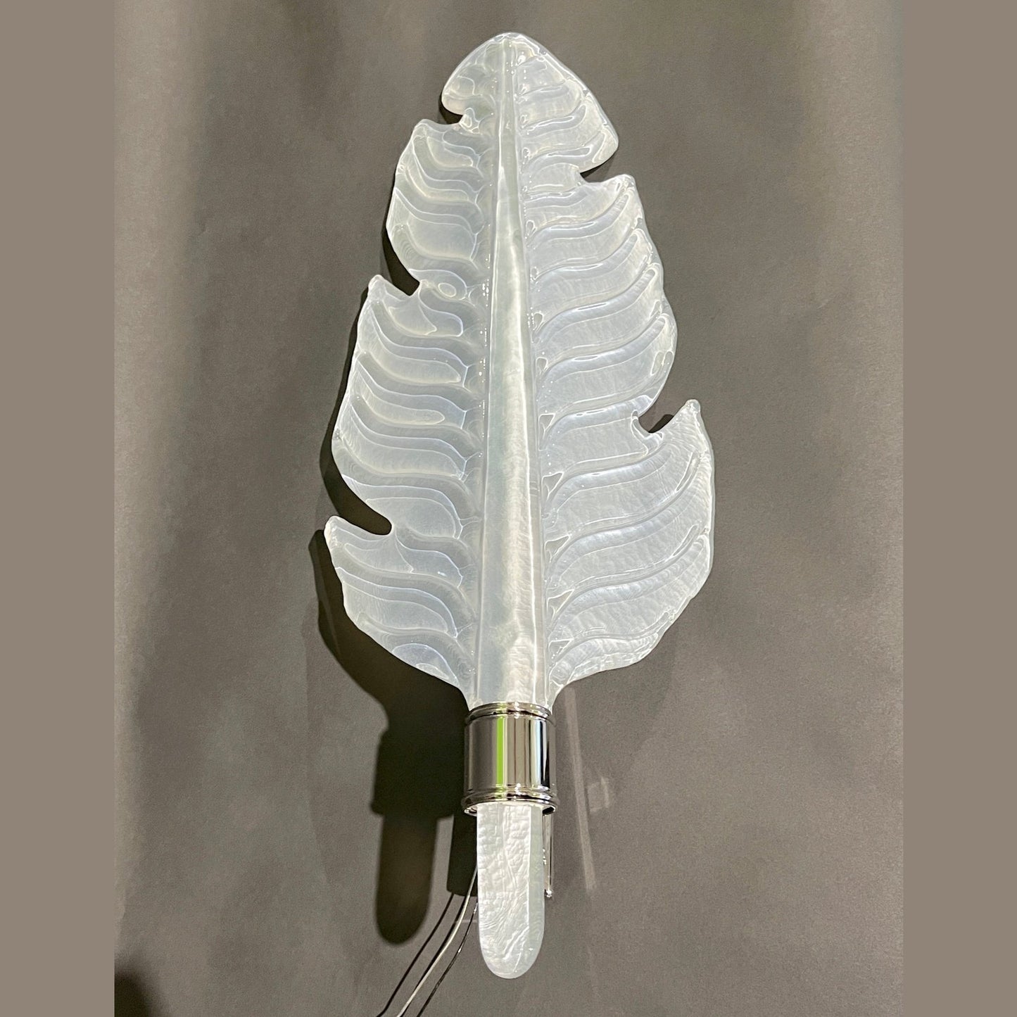 Contemporary Italian Art Deco Pair of White Murano Glass Nickel Leaf Sconces