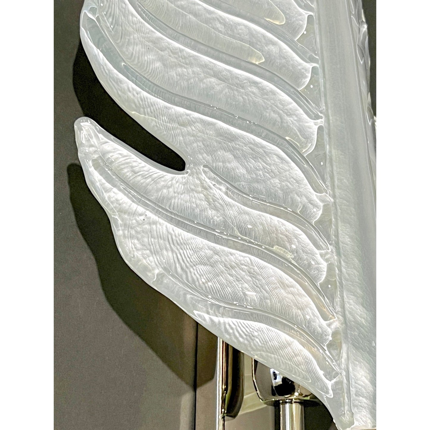 Contemporary Italian Art Deco Pair of White Murano Glass Nickel Leaf Sconces