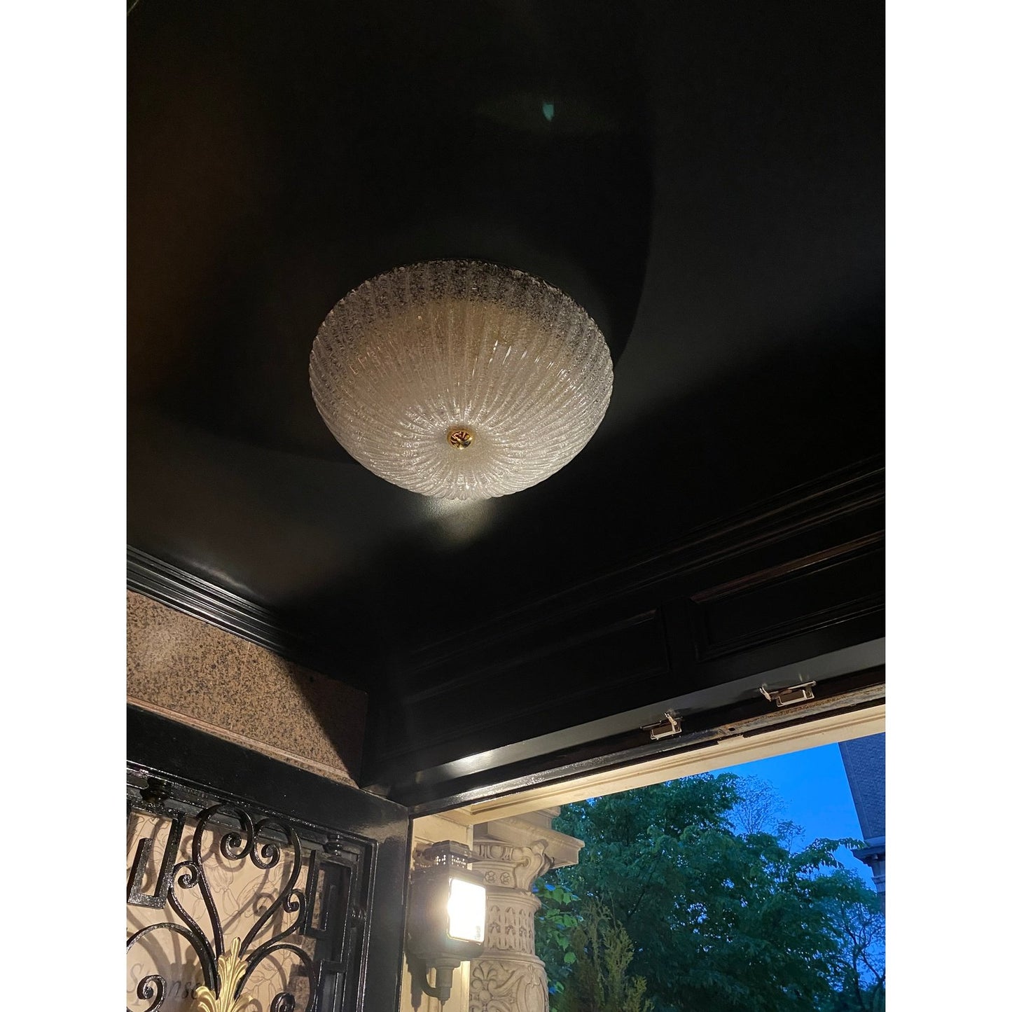 Italian Vistosi Reeded Frosted Crystal Clear Pair of Murano Glass Sconces