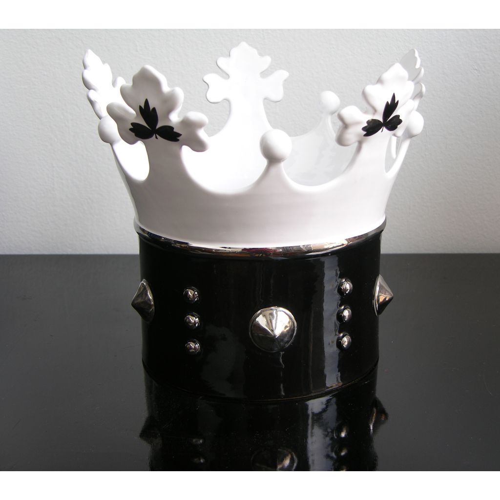 Contemporary Italian Enameled Black White Majolica Crown Bowl & Platinum Accents