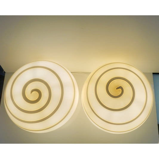 1990s Italian Mid-Century Modern Pair of White & Cream Globe Sphere Glass Lamps