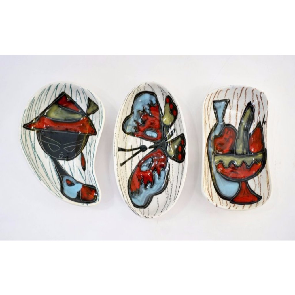 1950s Italian Vintage Red Light Blue Black White Porcelain Trinket Dishes/Trays - Cosulich Interiors & Antiques