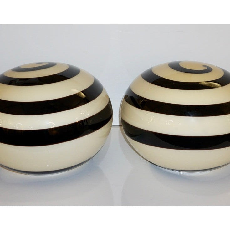 1990s Italian Mid-Century Modern Pair of Brown & Cream Globe Sphere Glass Lamps