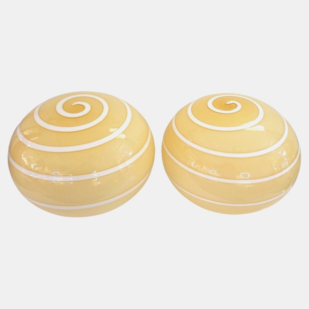 1990s Italian Mid-Century Modern Pair of White & Cream Globe Sphere Glass Lamps