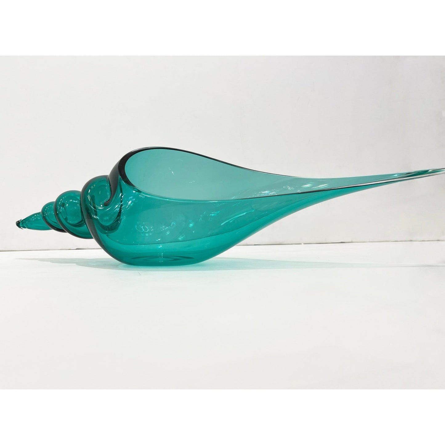 1980 Romano Donà Italian Modern Aqua Turquoise Murano Art Glass Spire Shell Bowl