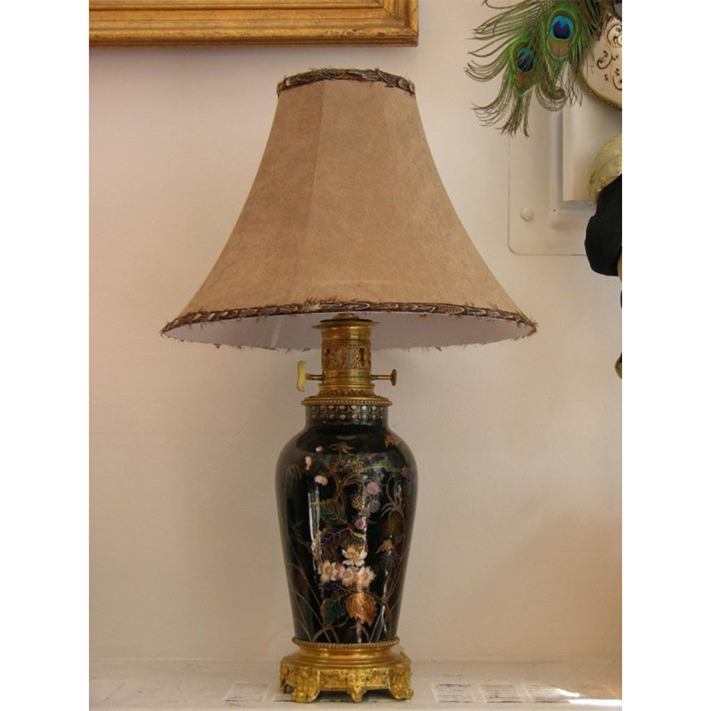 19th Century Elegant French Hand-Painted Porcelain Lamp on Ormolu Base