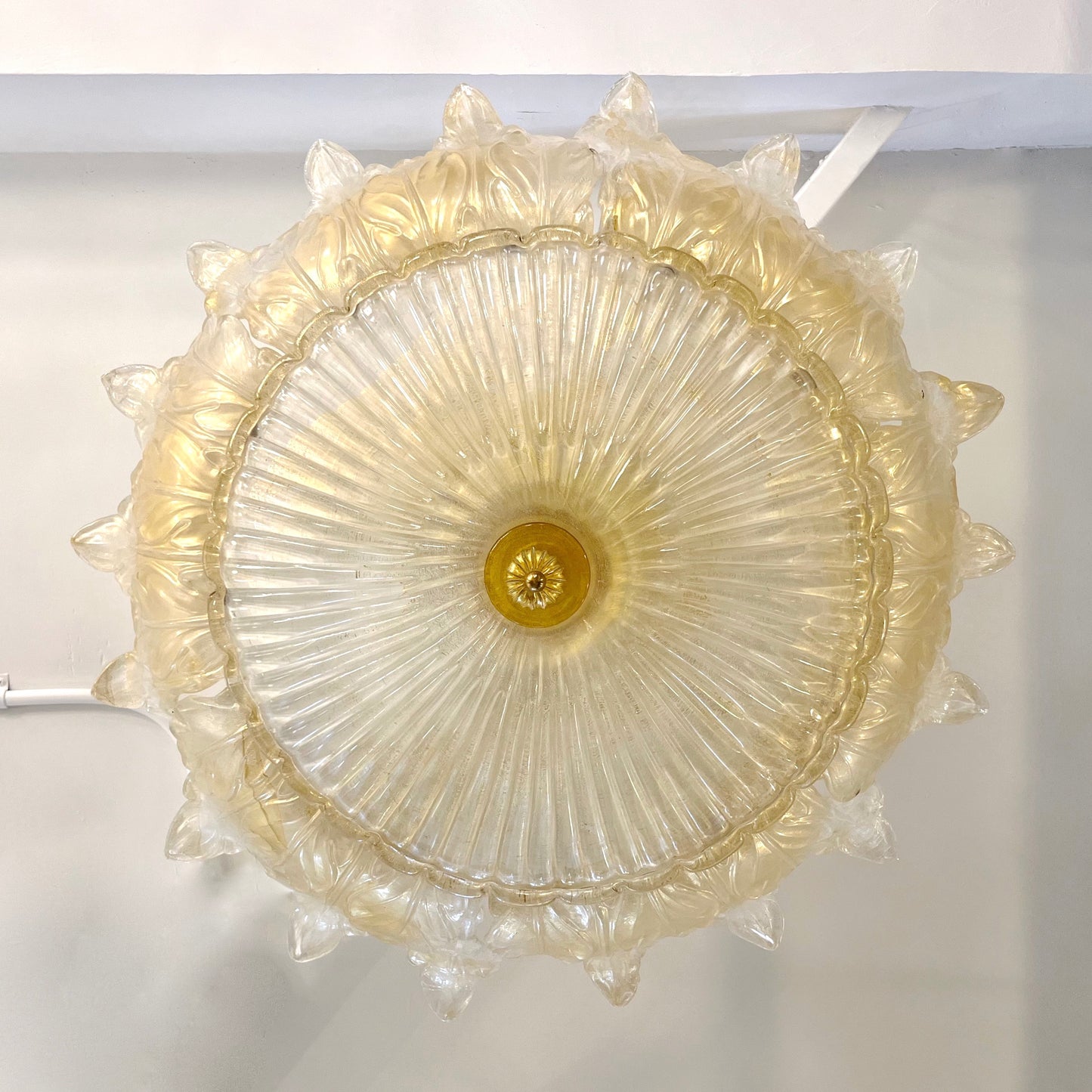 Italian Leaf Decor Pearl White and Gold Murano Glass Flush Mount Chandelier 1980