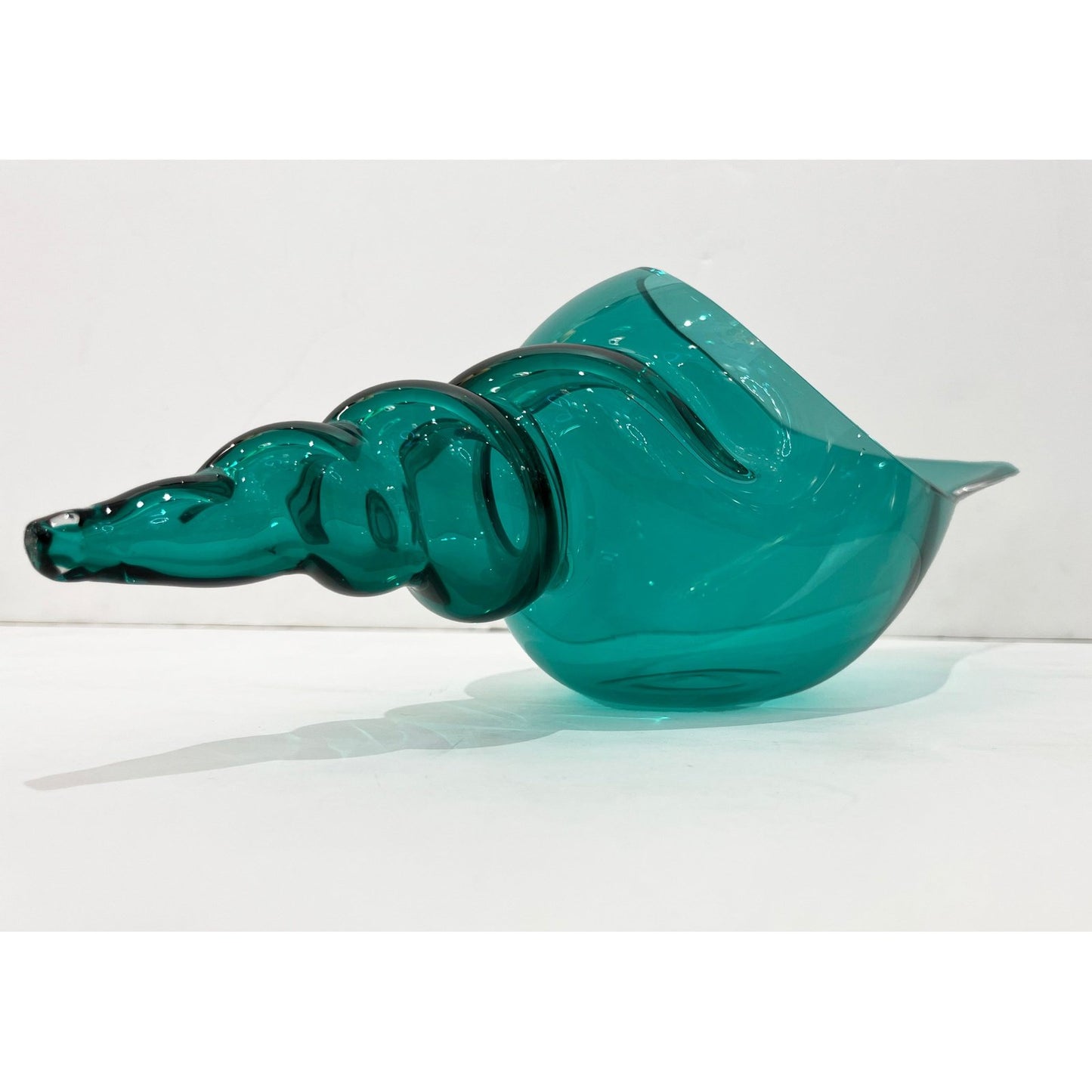 1980 Romano Donà Italian Modern Aqua Turquoise Murano Art Glass Spire Shell Bowl