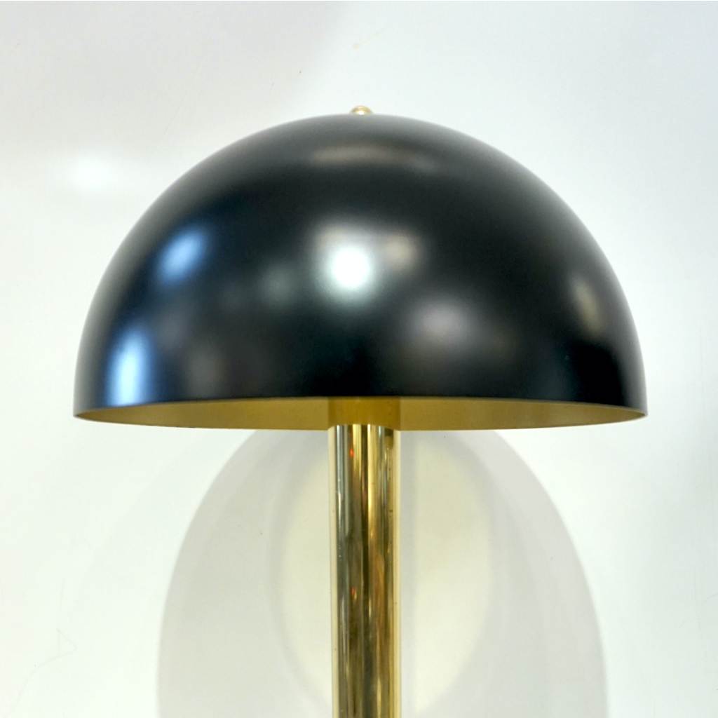 Italian Modern Pair of Art Deco Design Black and Gold Lacquer Brass Dome Lamps