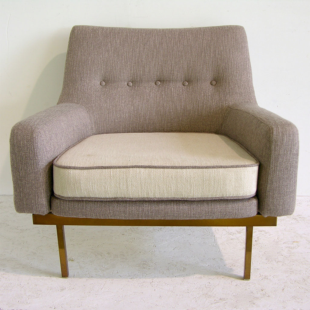 Arflex 1970s Italian Brass and Two-Tone Ivory Cream and Gray Cozy Armchair - Cosulich Interiors & Antiques