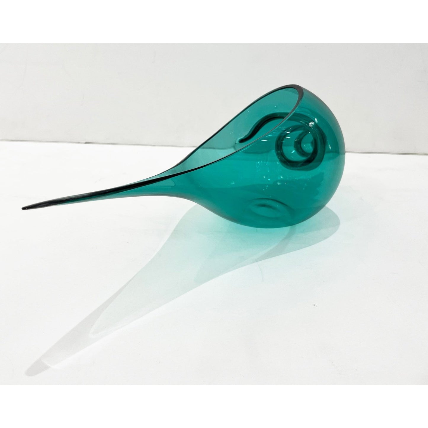 1980 Romano Donà Italian Modern Aqua Turquoise Murano Art Glass Spire Shell Bowl