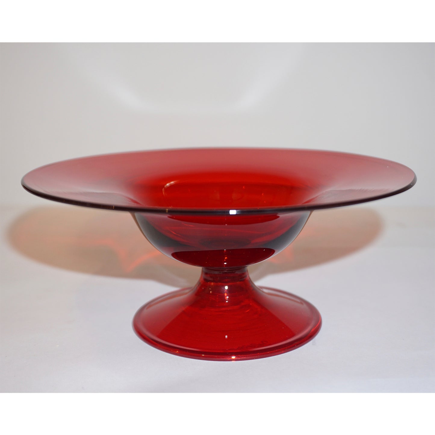 Salviati 1940s Italian Pair of Antique Ruby Red Blown Murano Glass Compote Bowls