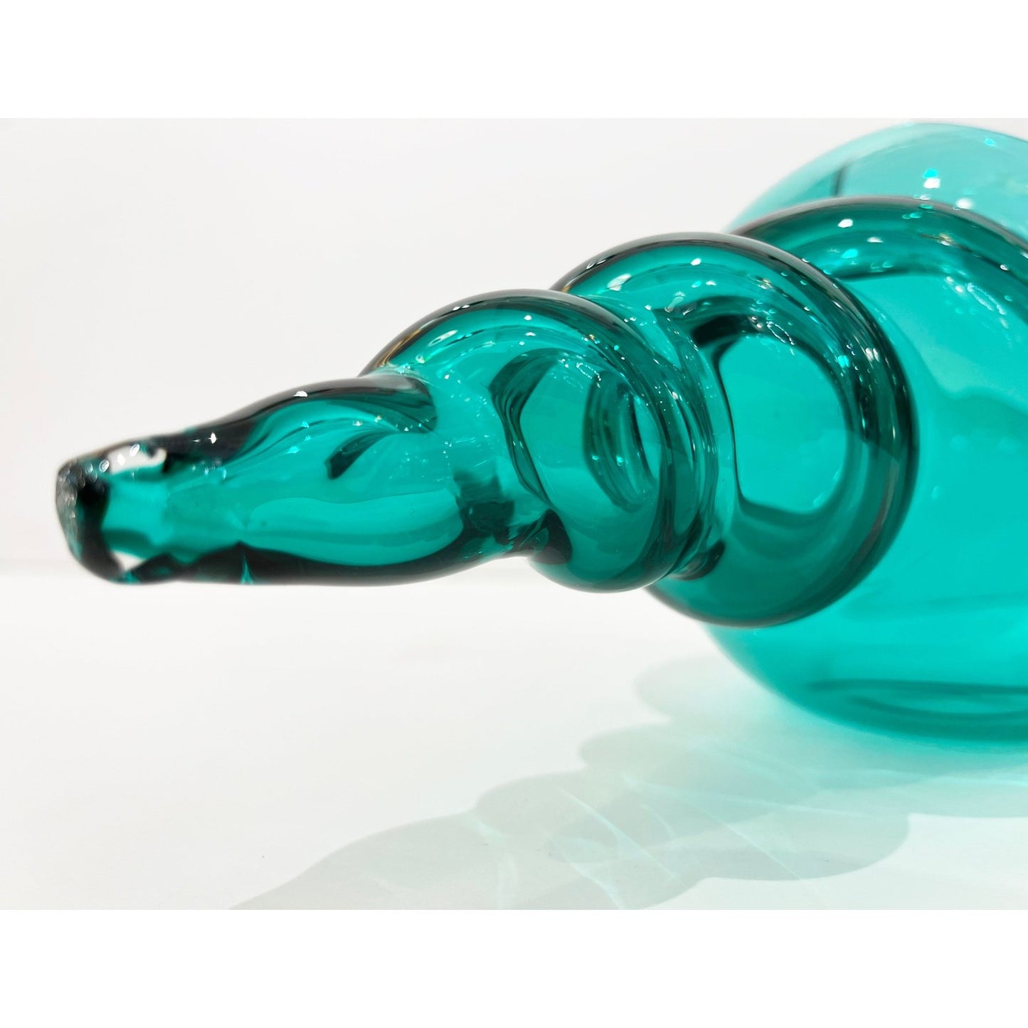 1980 Romano Donà Italian Modern Aqua Turquoise Murano Art Glass Spire Shell Bowl