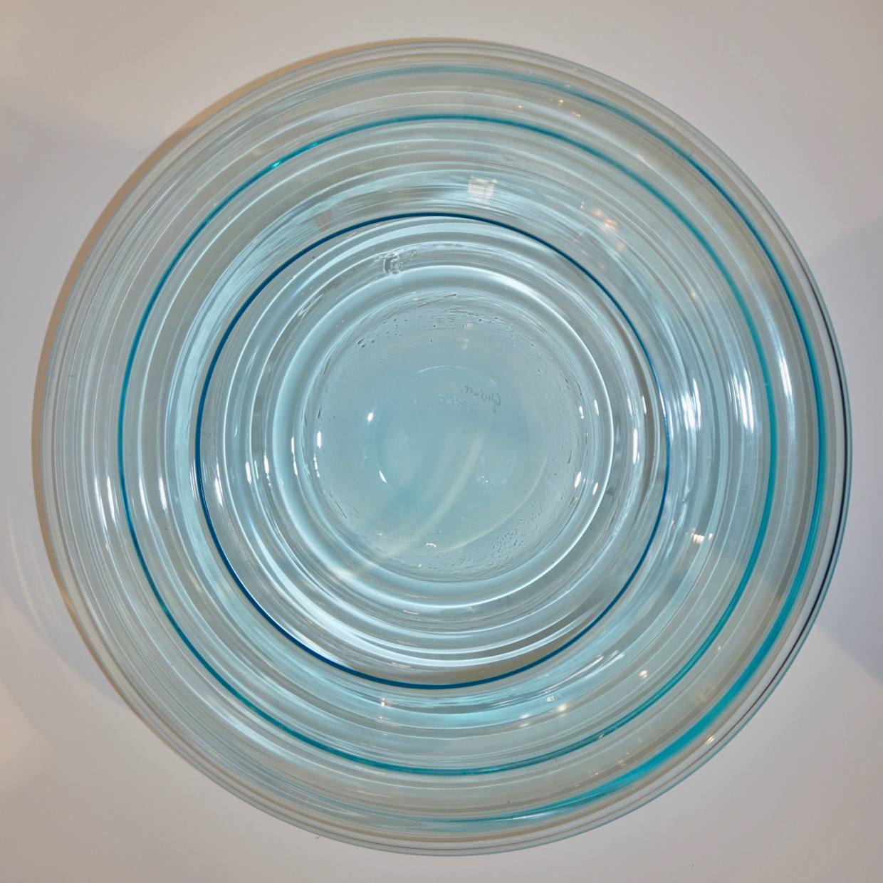 Giampaolo Ghisetti 1970s Vintage Round Aquamarine Blue Murano Glass Ribbed Bowl