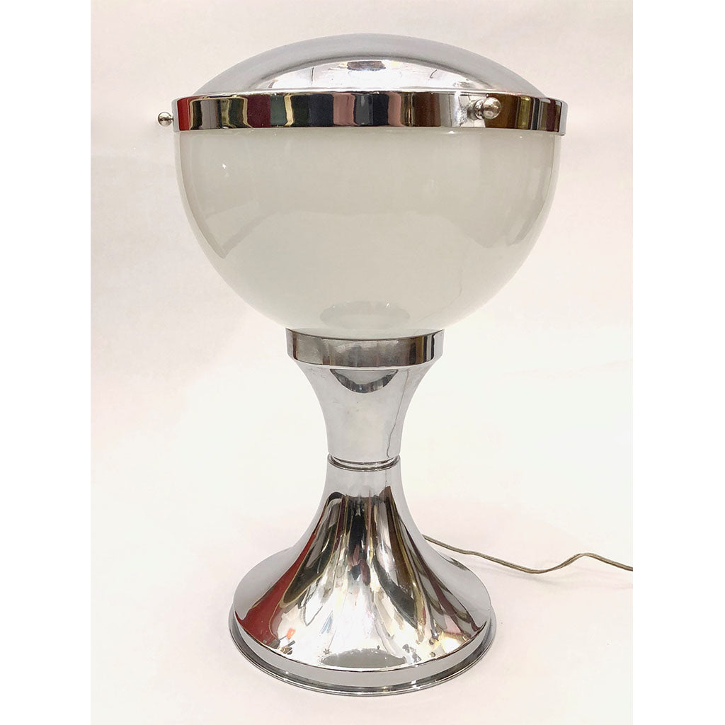 Valenti & Co 1960s Vintage Minimalist Italian Design Nickel and White Desk Lamp