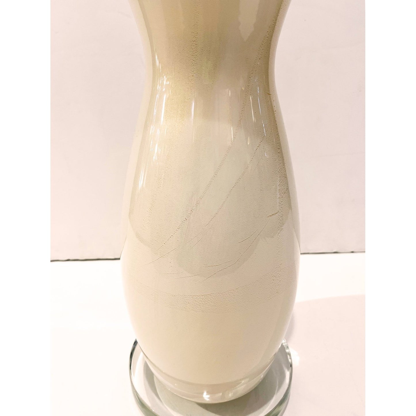 Italian Modern Pair of Cream Ivory Gold Silhouette Lamps with Terracotta shades