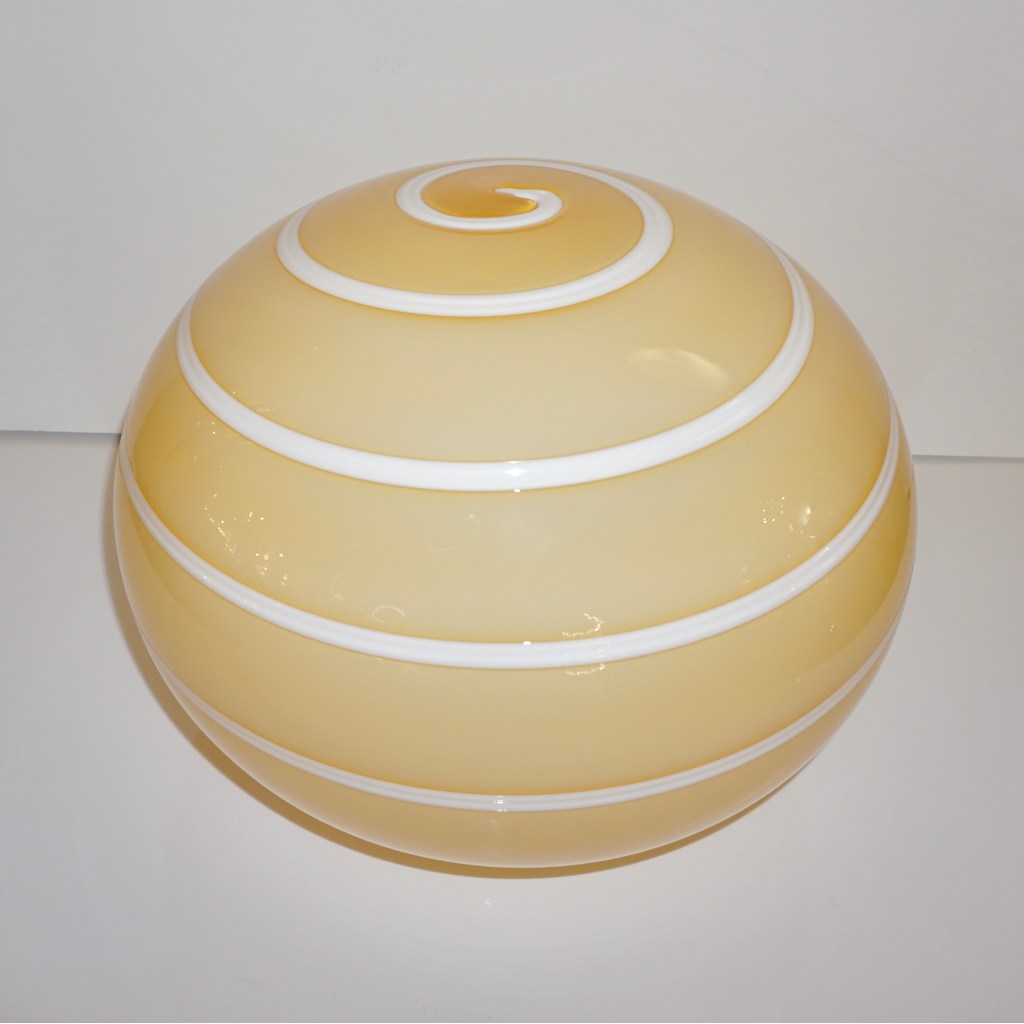 1990s Italian Mid-Century Modern Pair of White & Cream Globe Sphere Glass Lamps