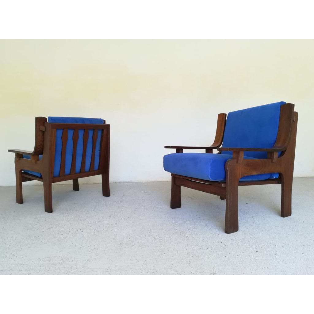 1960s Italian Pair Vintage Cobalt Blue Velvet Veneer Rosewood Modern Armchairs