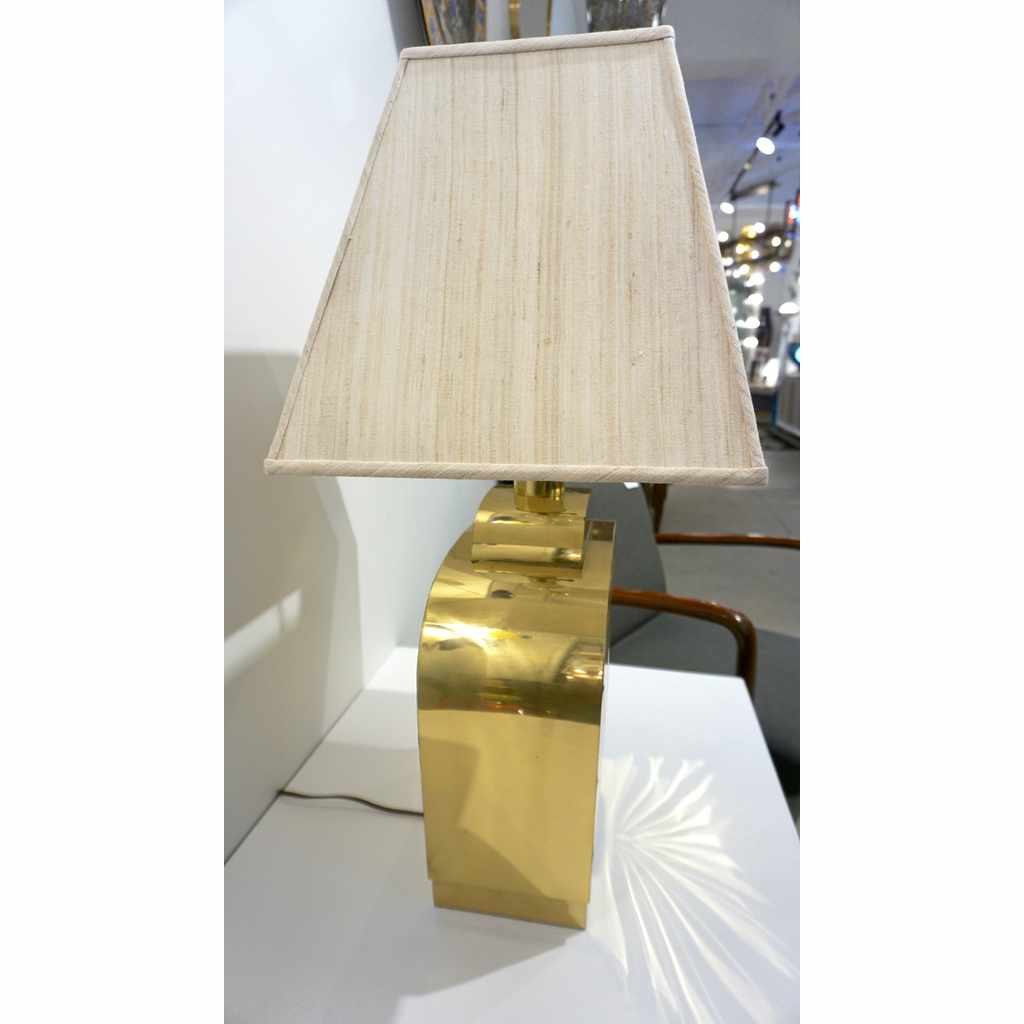 1970s Chapman Vintage Art Deco Design Pair of Hollywood Regency Gold Brass Table Lamps