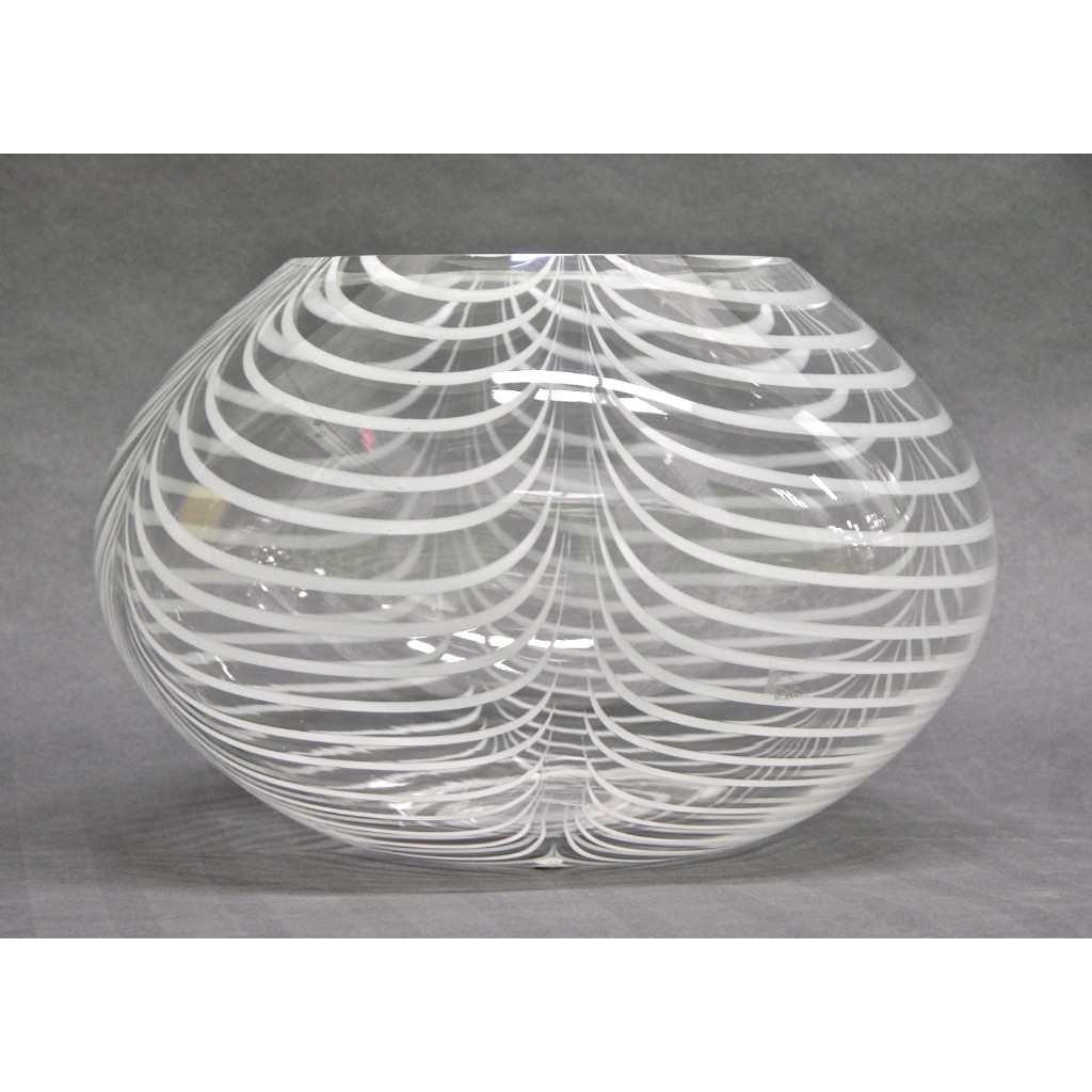Formia 1970s Modern Italian Crystal Murano Glass Bowl with White Filigrana - Cosulich Interiors & Antiques