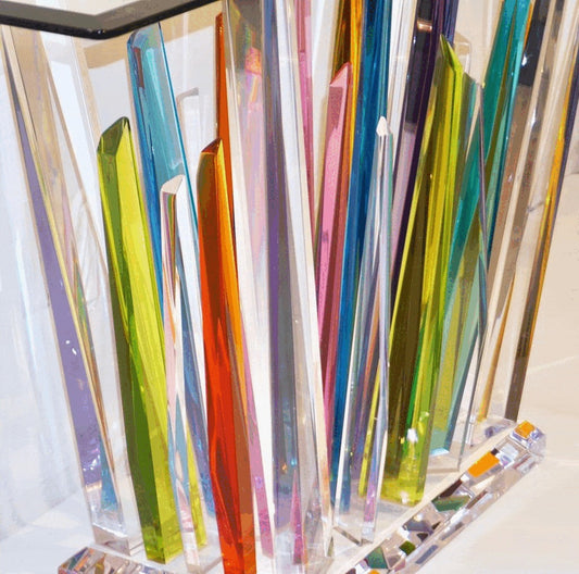 Wowed & Loud: Dull Is Out!