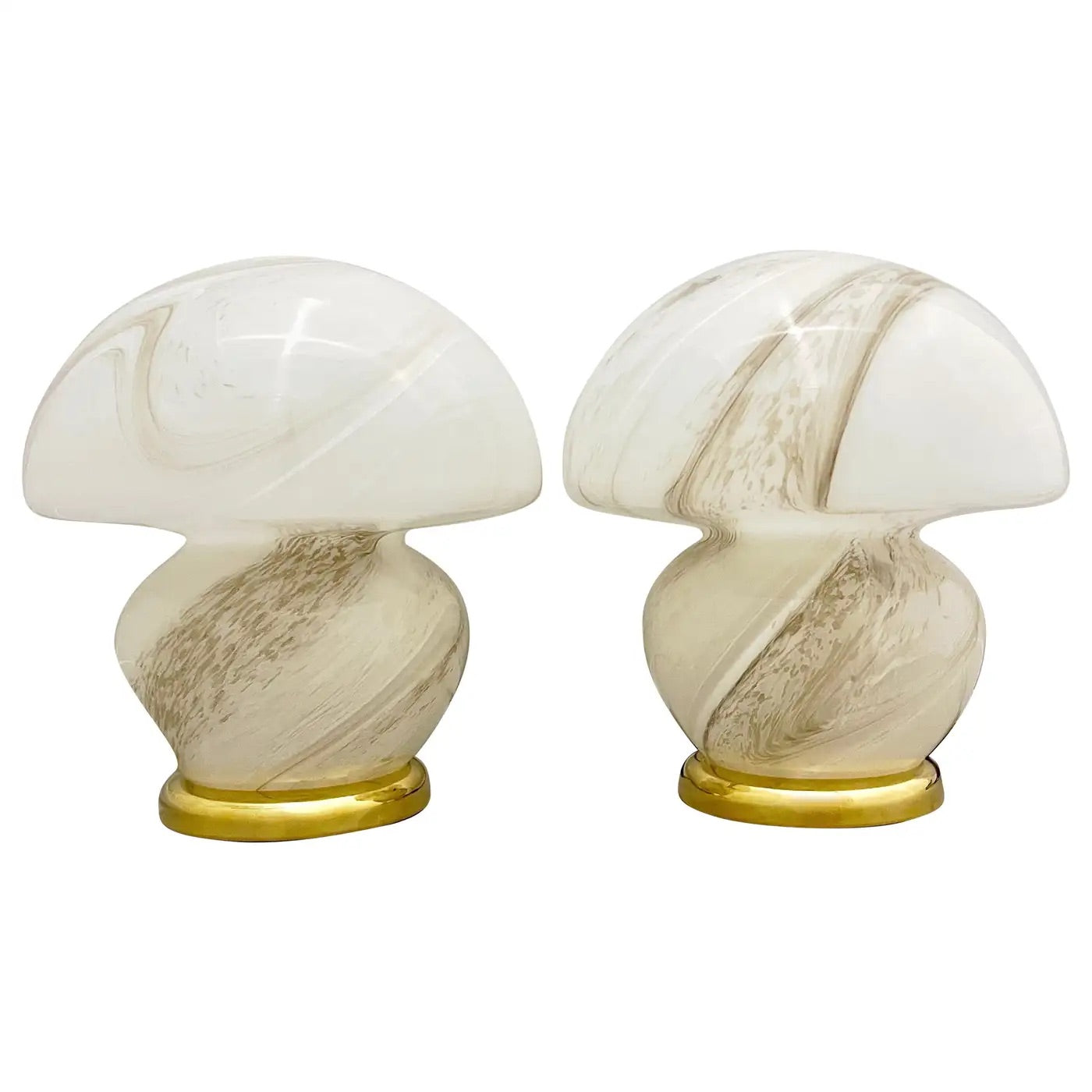 1970s Vintage Italian Pair of Alabaster Murano Glass and Brass Mushroom Lamps