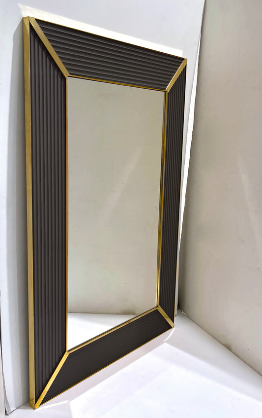 Bespoke Italian Art Deco Design Iridescent Black Fluted Murano Glass Brass Mirror