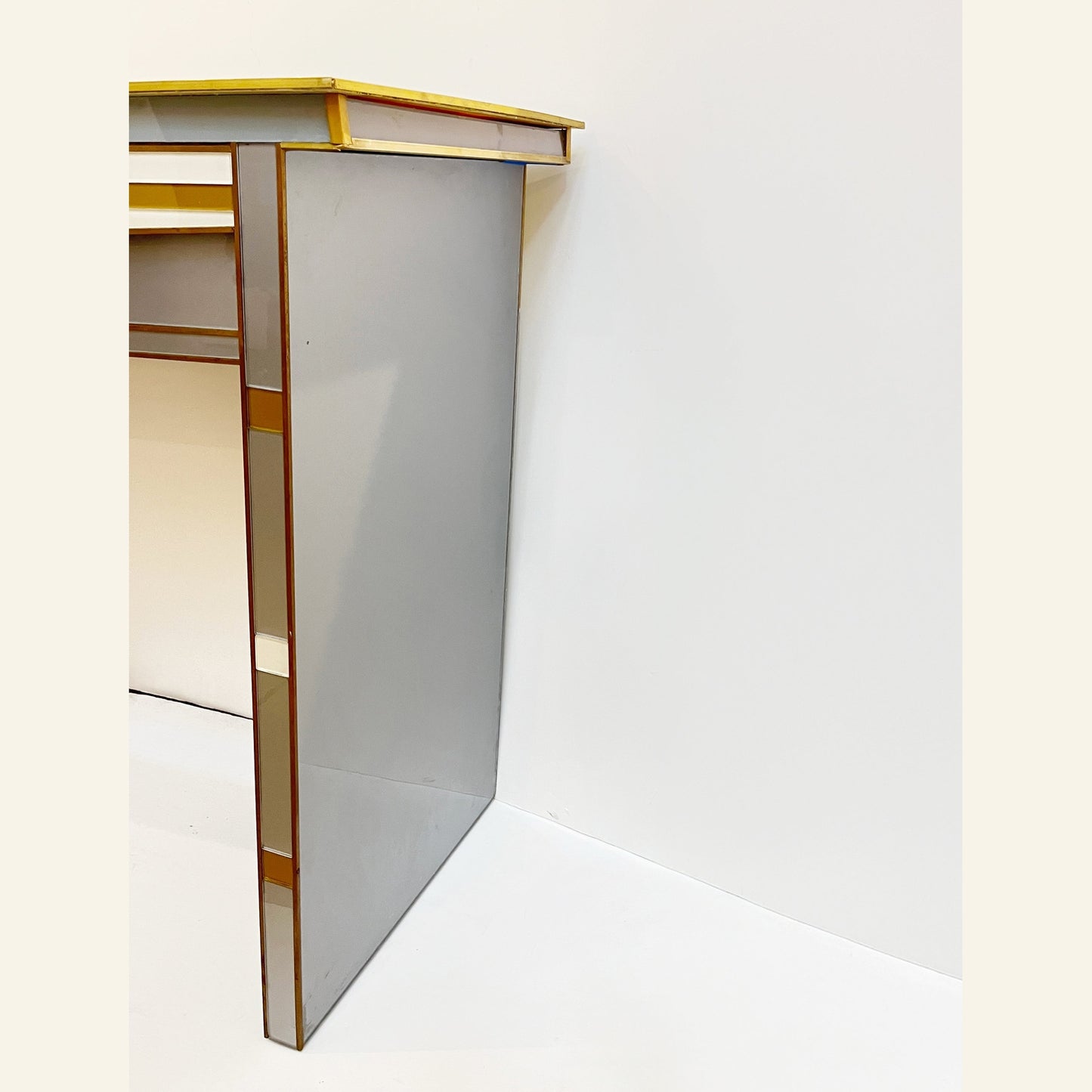 1970s Vintage Italian Art Deco Design Silver White Gold Glass 2-Drawer Console