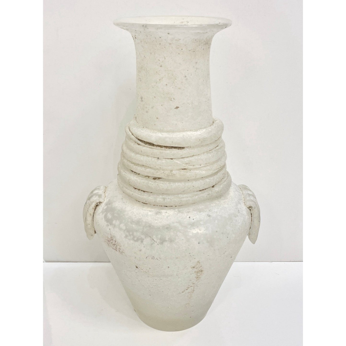 Cenedese 1950s Mid-Century Modern Italian White Scavo Murano Glass Round Vase