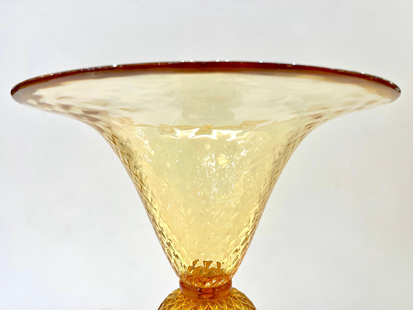 Modern Italian Gold Honeycomb Murano Glass Round Conical Hourglass Double Vase
