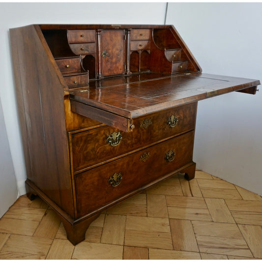 Early 18th Century English Walnut Veneered Stepped Interior Georgian Bureau Desk
