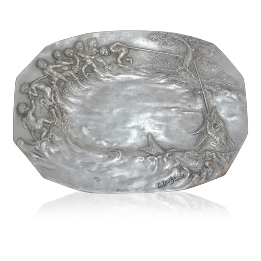 1900s French Art Nouveau Sculpted Pewter Dish with Fishing Putti in Relief
