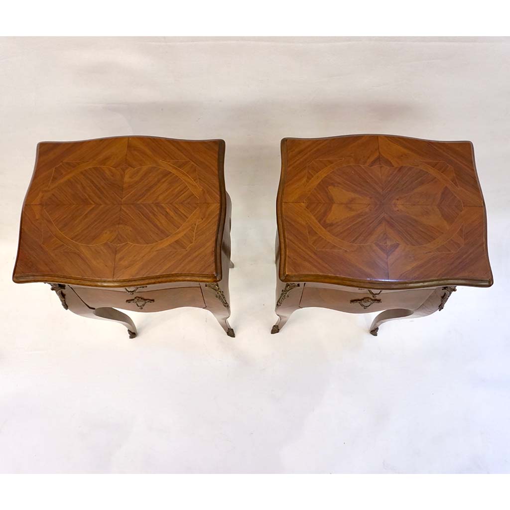 1940 French Louis XV Revival Pair of Inlaid Rosewood Walnut 2-Drawer Side Tables