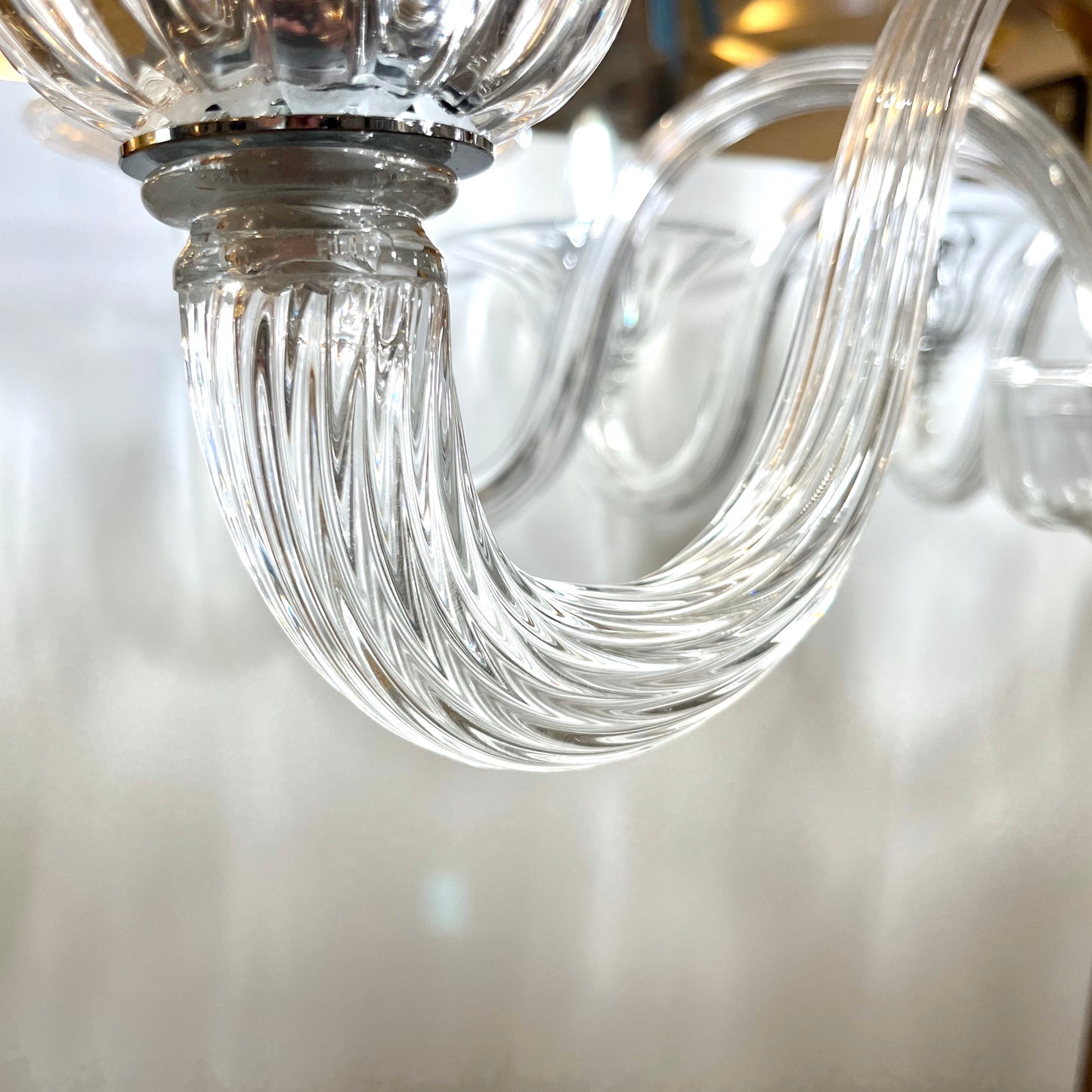 Contemporary Minimalist Italian 8-Arm Crystal Murano Glass Modern Chandelier