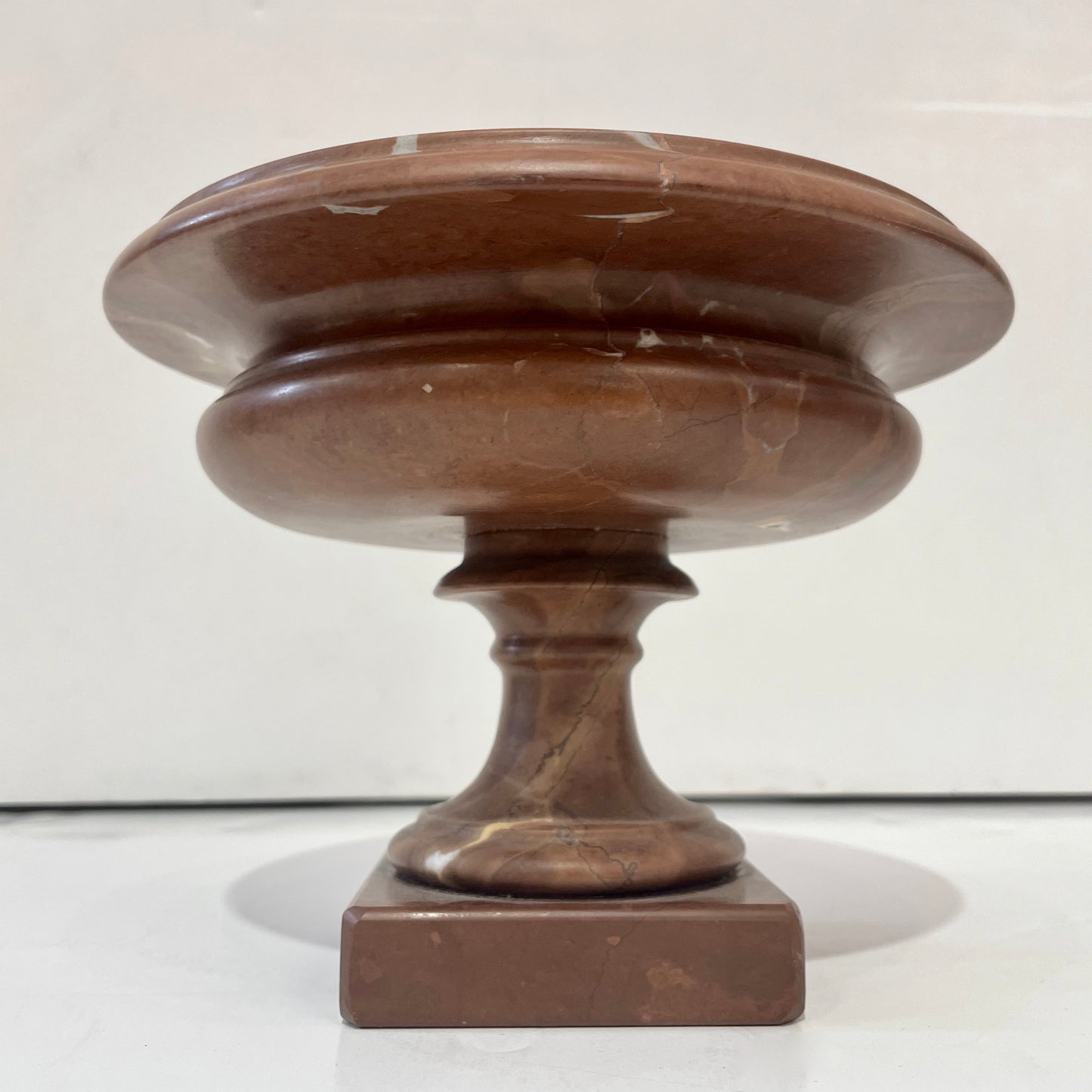 1930s Neoclassical Italian Carved Brown Red Marble Tazza Bowl with White Veins