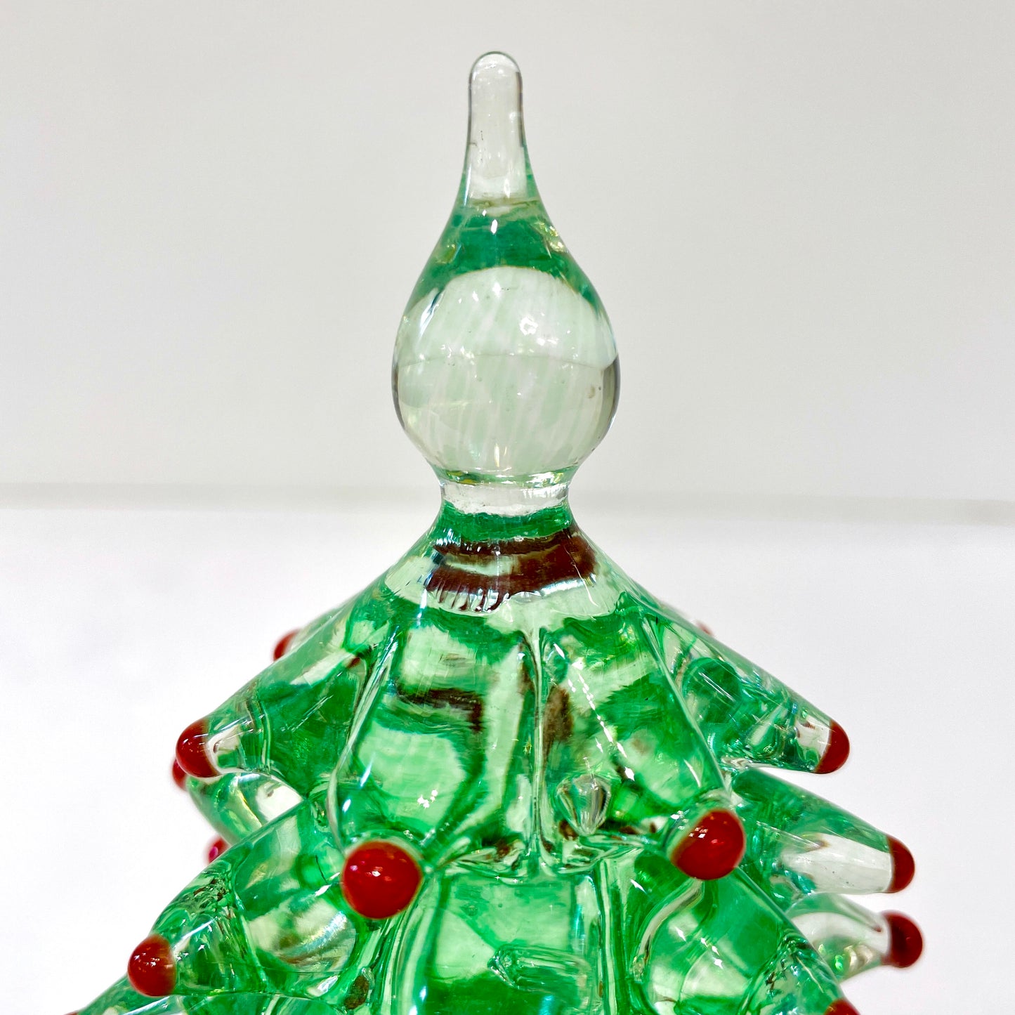 Contemporary Italian Emerald Green Red Murano Glass Christmas Tree Sculpture