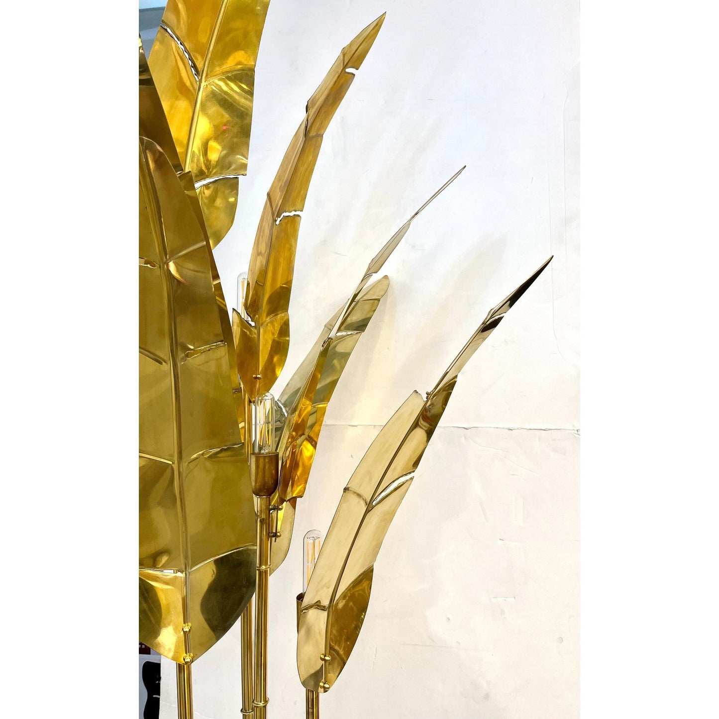 Contemporary Italian Art Deco Design Palm Tree Pair of 7-Leaf Brass Floor Lamps