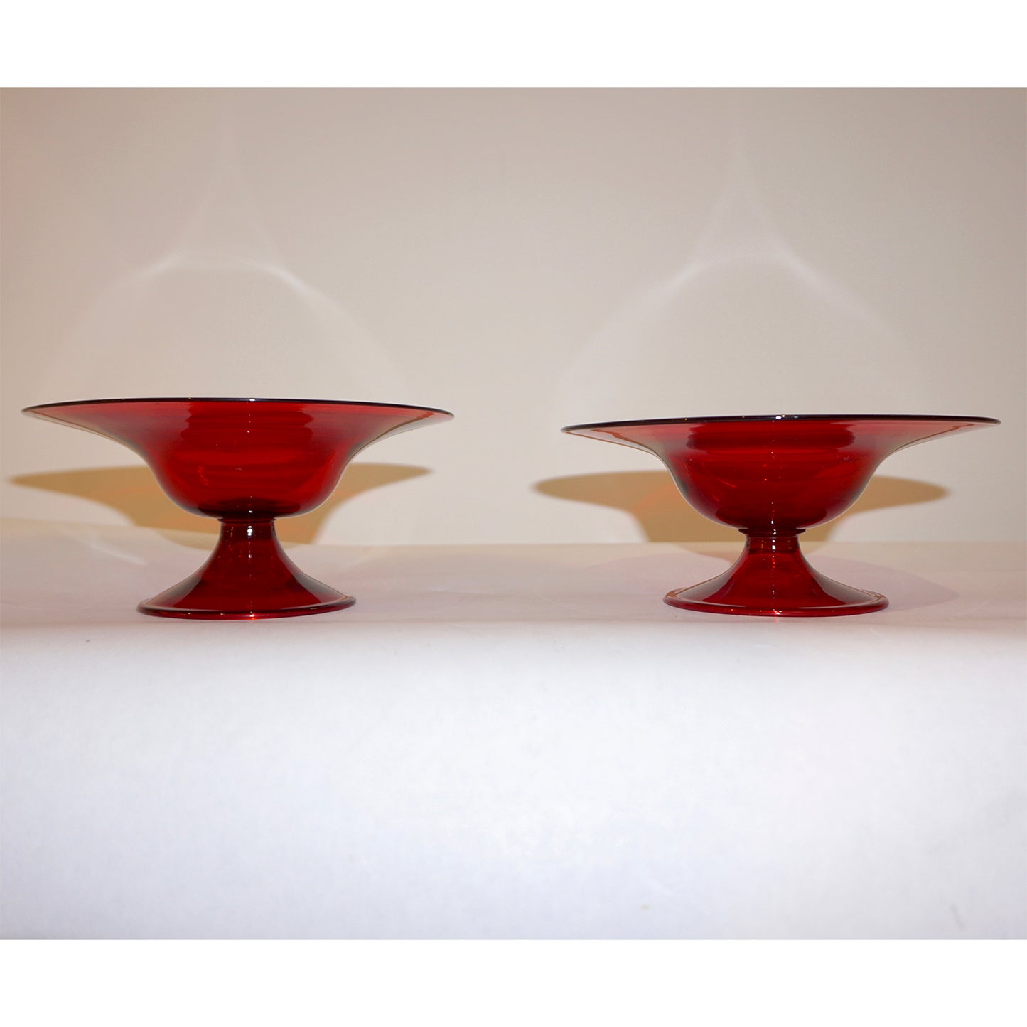 Salviati 1940s Italian Pair of Antique Ruby Red Blown Murano Glass Compote Bowls
