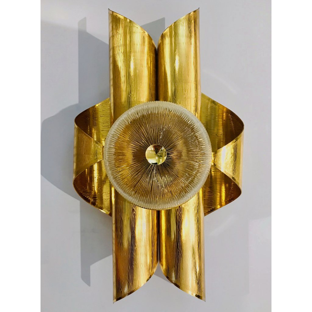 Vintage Late 1970s Modern Design Pair of Folded Brass and Clear Glass Sconces