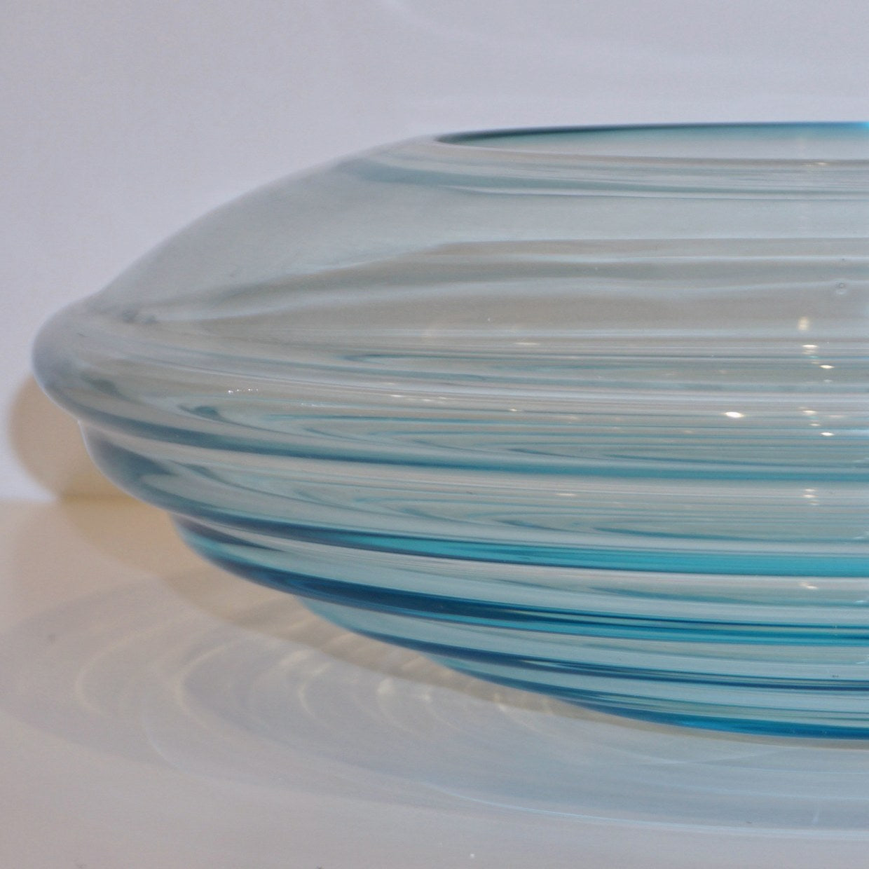 Giampaolo Ghisetti 1970s Vintage Round Aquamarine Blue Murano Glass Ribbed Bowl